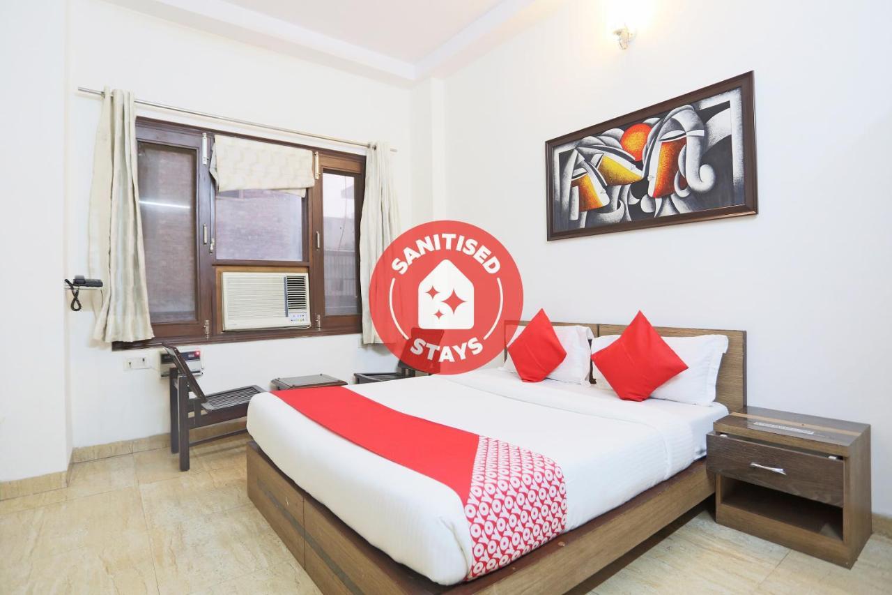 Oyo 70467 Tt Nalin Inn Yercaud Buitenkant foto